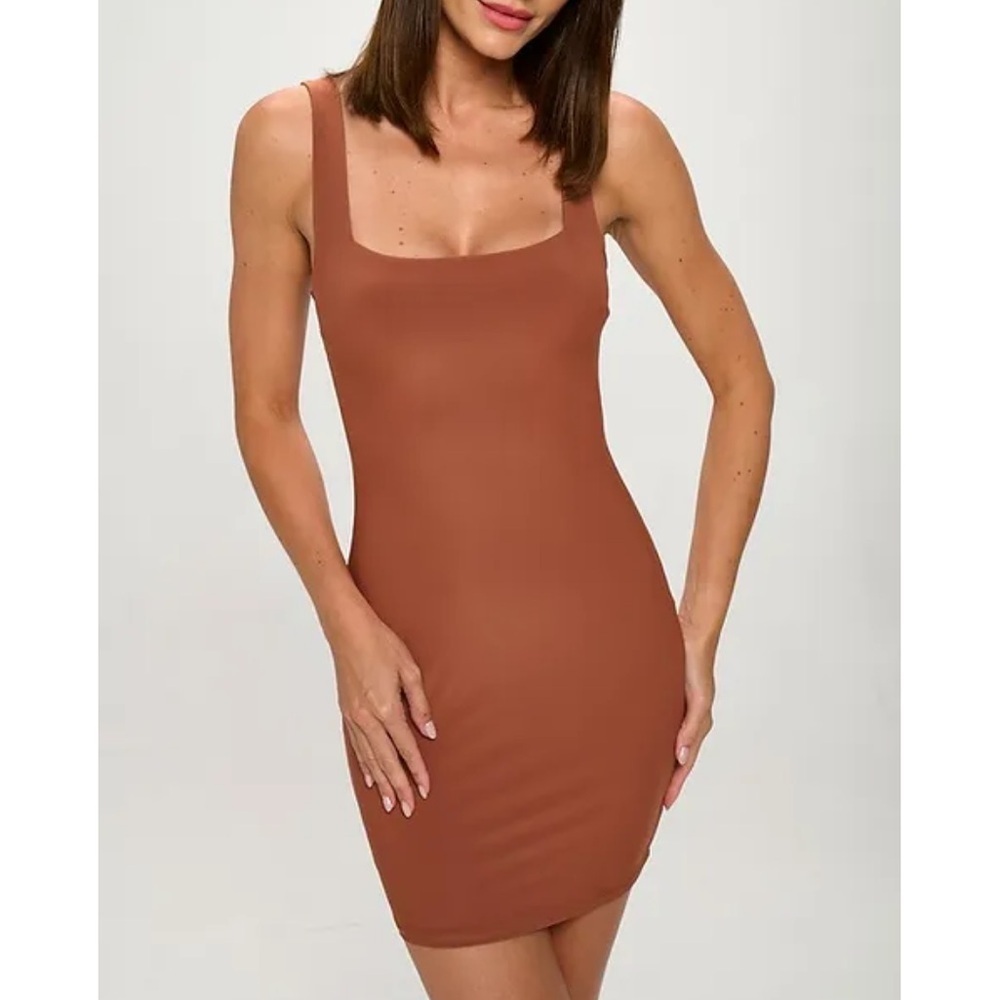 NWOT Forever 21 bodycon midi dress